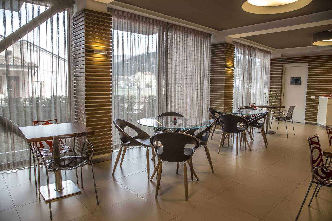 Hotel Grand Delle Rocche 4*